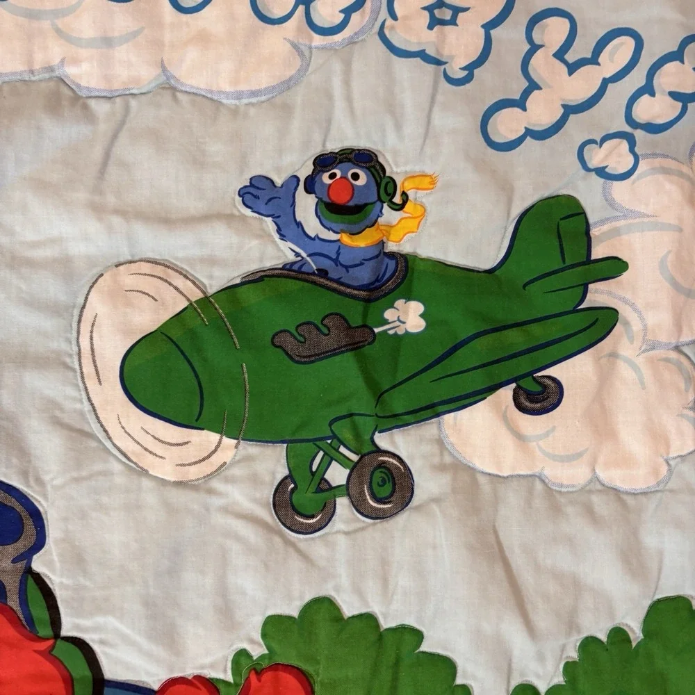 VTG‎ Elmo Grover Cookie Monster Quilt Blanket crib toddler Up Up and Away Planes